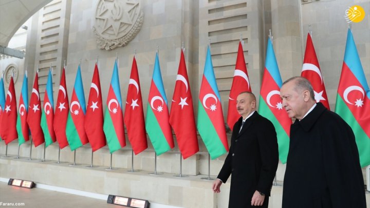 (تصاویر) رژه نظامی ارتش آذربایجان در حضور علی اف و اردوغان