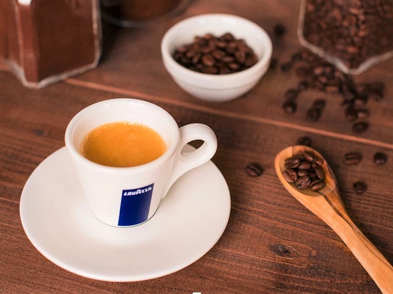 راهنمای خرید قهوه لاوازا و 10 محصول برتر ؛ برند محبوبی از ایتالیا