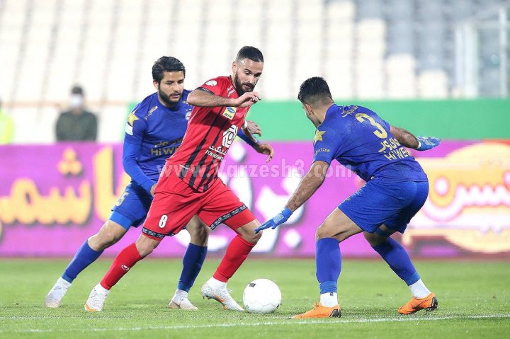 الهامی: سید جلال ثابت کرد سن یک عدد است