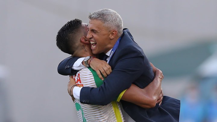 تاریخ‌سازی کرسپو و فتح اولین جام به عنوان مربی (عکس)
