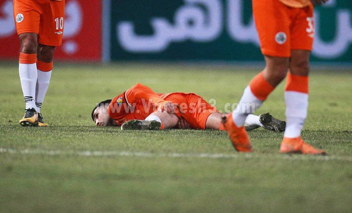 بازگشت مسلمان بعد از مصدومیت شدید (عکس)