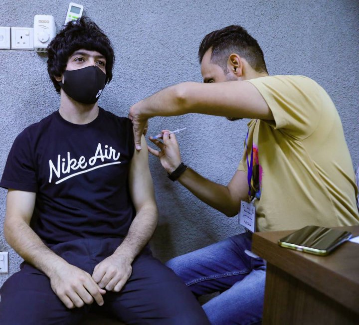 ملی پوشان عراقی واکسن کرونا زدند (عکس)