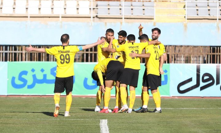 هفت خان سپاهان برای شکست پرسپولیس