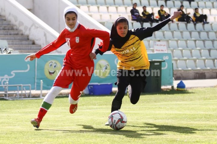 درخواست جالب در بازی دوستانه؛ جلو بیایید تا گل بزنیم