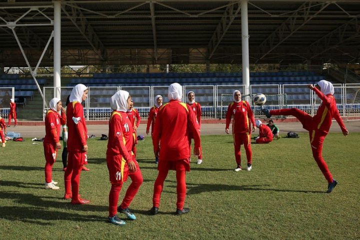 تیم ملی فوتبال زنان علیه طلسم 900 روزه
