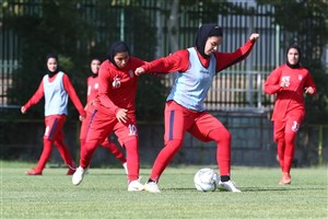 ملی فوتبال زنان شهرداری سیرجان با حضور خبرنگاران