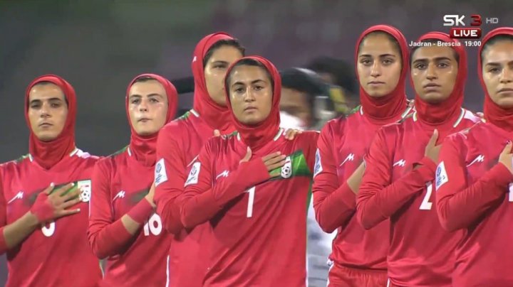 گزارش زنده: زنان ایران 0 زنان چین‌تایپه 3