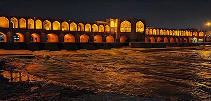 سفر به اصفهان در عید نوروز