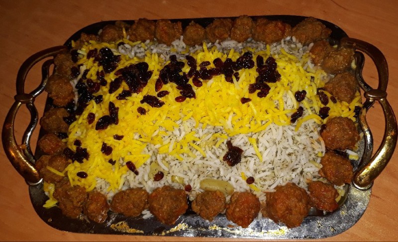 Zereshk Polo Ba Koofteh – Barberry Rice With Iranian Meatballs