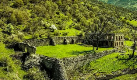 آینالو ارسباران, منطقه آینالو