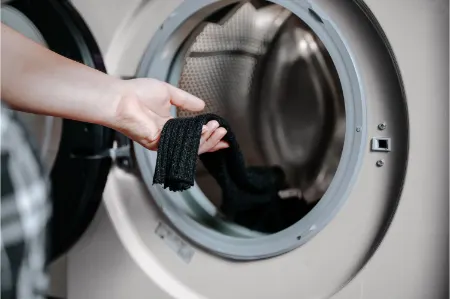 کوچک کردن لباس در ماشین لباسشویی, تنگ کردن لباس‌های گشاد با شستشو