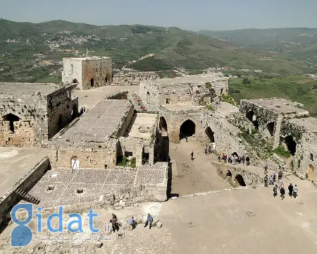 قلعه شوالیه‌ها, قلعه صلیبیون