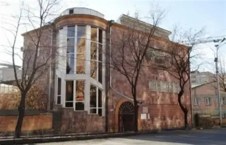 موزه مارتیروس ساریان در ایروان: نگاهی جامع به گنجینه‌های هنر ارمنی