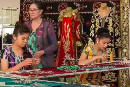 صنایع‌دستی تاجیکستان, هنر سنتی تاجیک