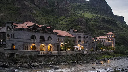 بهترین تجربه اقامت در ارمنستان با هتلی بی نظیر: آرامش، لذت و جذابیت در یک مکان