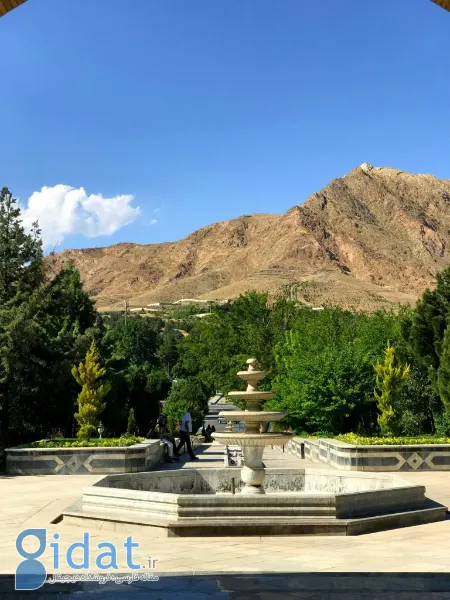 باغ سیفیه ملایر, مقبره سیف‌الدوله