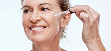 بهترین روغن‌ها برای رفع چین و چروک و نحوه استفاده صحیح از آنها