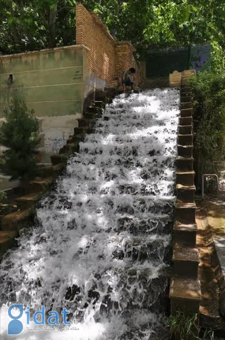 آبشار استهبان: زیبایی طبیعی با امکانات گردشگری