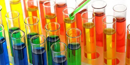 مواد شیمیایی چاپ و رنگ, مواد شیمیایی اولیه, استفاده از مواد شیمیایی در صنعت چاپ و رنگ