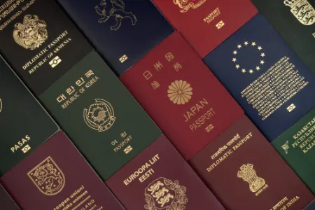 نحوه تشخیص گذرنامه جعلی