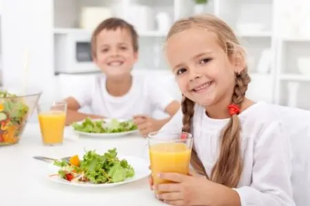 مقایسه غذاهای طبیعی و مکمل‌ها