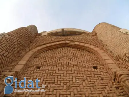  کتیبه‌های دو برج آجری خرقان