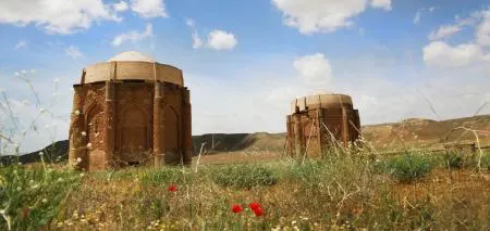 بررسی ارزش تاریخی و فرهنگی برج خرقان