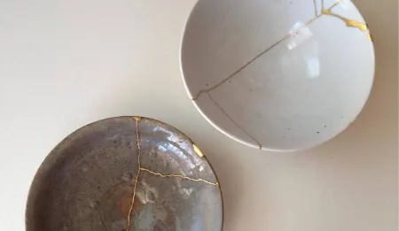 کینتسوگی ژاپنی, ترمیم سفال با طل