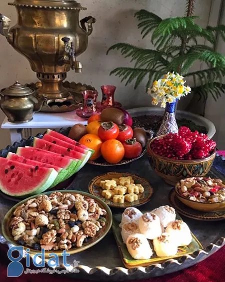 چیدن کرسی شب یلدا,طرز چیدمان سفره شب یلدا,چینش سفره شب یلدا