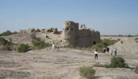 با کاروانسرای نصرت‌آباد، تاریخ زاهدان را لمس کنید
