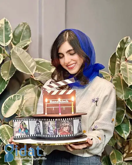 بنفشه ریاضی, زندگی شخصی بنفشه ریاضی