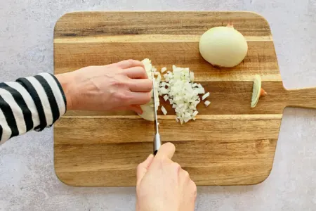 چگونه پیاز را نگینی کنیم, روش نگینی کردن پیاز