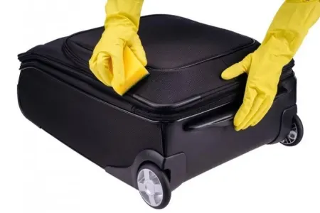 نحوه شستن چمدان مسافرتی برزنتی و پارچه‌ای