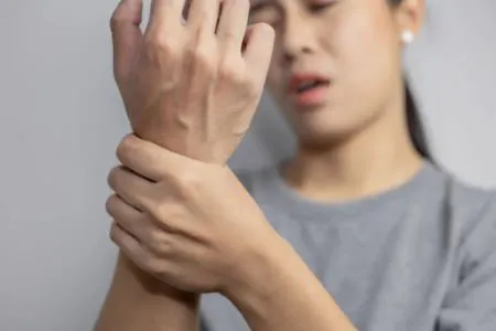 تجهیزات تقویت مچ دست: انتخاب مناسب برای بهترین نتایج