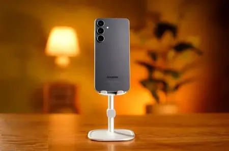 گوشی جدید سامسونگ شکست سنگینی را در برابر آیفون قدیمی متحمل می شود!