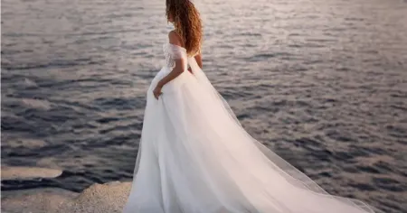 عروسی رویایی ساحلی: راهنمای کامل برای برگزاری عروسی در کنار ساحل