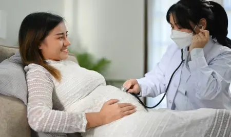 پیشگیری از سزارین: روش‌های طبیعی و آمادگی برای زایمان طبیعی