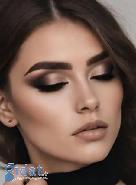 آرایش چشم درشت با خط چشم و سایه تیره