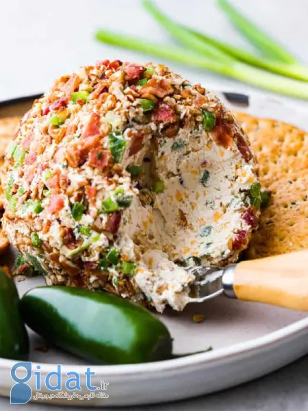 طرز تهیه توپک های پنیر jalapeno بیکن، یک پیش غذای خوشمزه و خامه ای