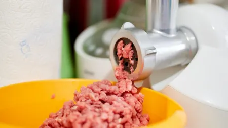 نچرخیدن مارپیچ چرخ گوشت, علت نچرخیدن چرخ گوشت
