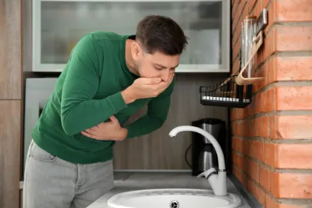 راه حل های موثر برای درمان سریع حالت تهوع در خانه