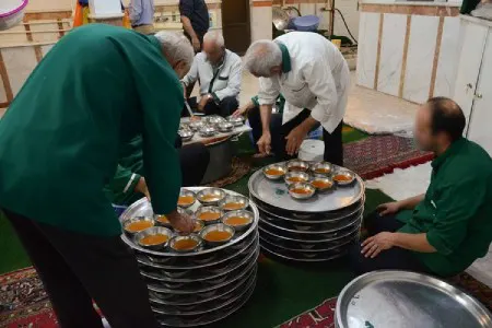 استفاده از ظروف مسجد برای مراسم ها