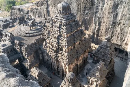 معبد کیلسا الورا, معبد سنگی کیلسا