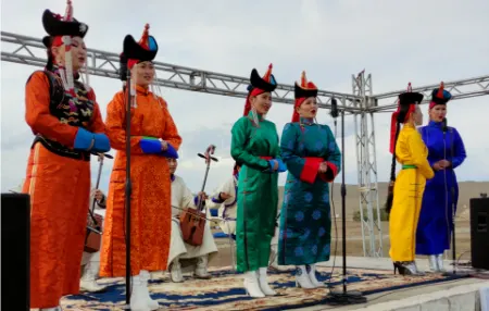 فرهنگ مغولستان, مراسم مذهبی مغولستان