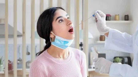 کرونای تیغی, گلودرد تیغی