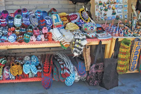 صنایع دستی ازبکستان, سوزن‌دوزی ازبک