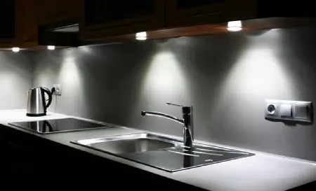 تأثیر نورپردازی کابینت