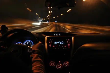 ماجراهای شبانه؛ بهترین تیتراژ برای رانندگی در شب