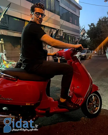 بیوگرافی آرمین خزائلی, آرمین خزائلی کیست