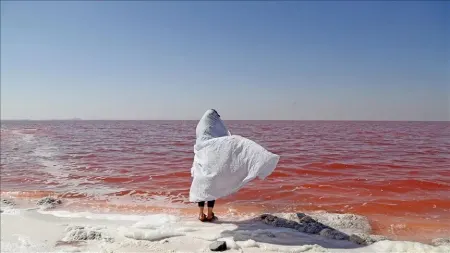 بهترین مکان ها برای سفر در تیر ،دریاچه ارومیه،مکان های دیدنی ایران